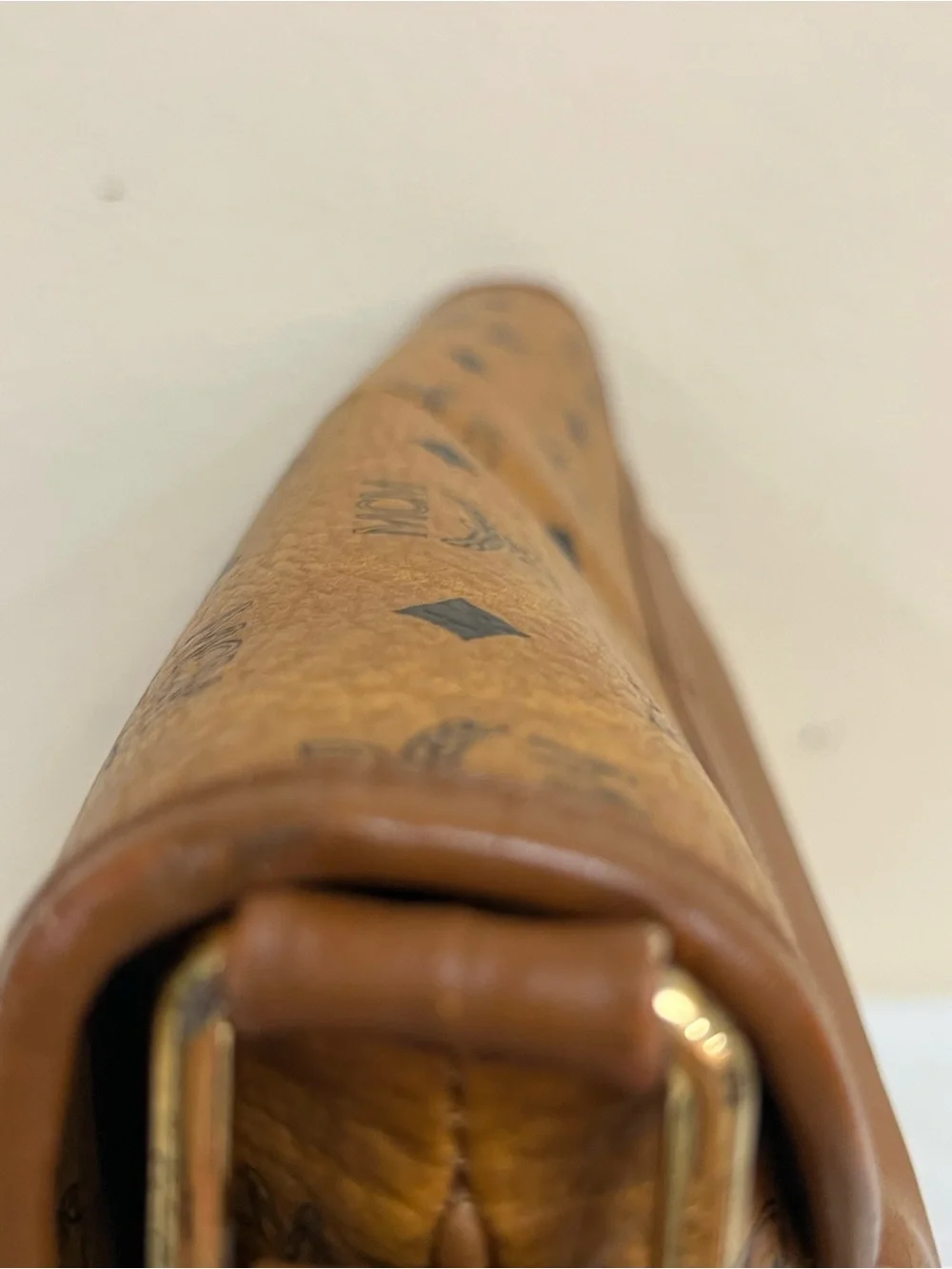 MCM MESSENGER COGNAC